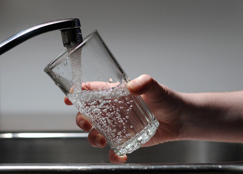 GUELPH, ON. March 18, 2009 - Tap water. (Guelph Mercury/Ryan Pfeiffer) SEE STORY BY: NICOLE