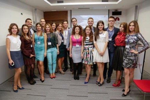 12109080_917841188251422_6867881433985699804_n