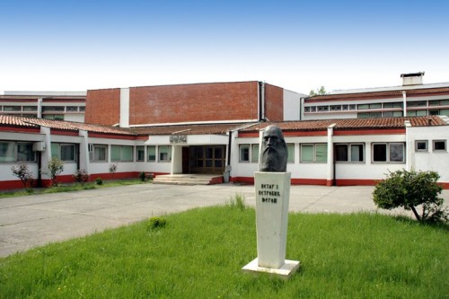 281363_103635783069408_1832377_n