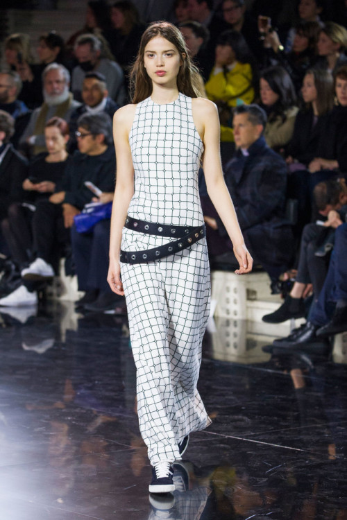 Pair-Sneakers-Fitted-Maxi-Wrap-Your-Edgy-Black-Belt