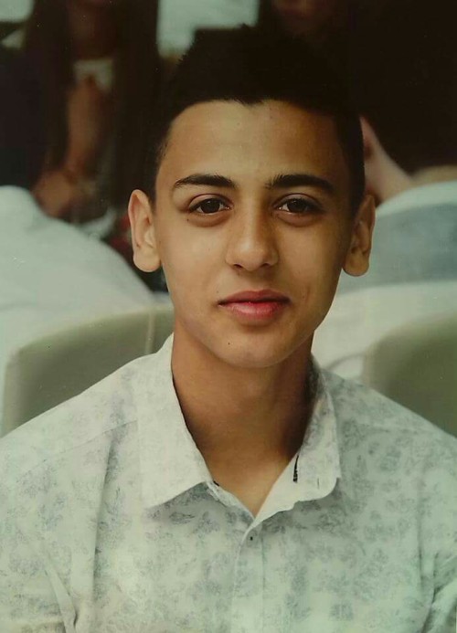 image-d26ceda81917021a63b28e0e6ee056f28197041385eab2e34d880ab27642f104-V