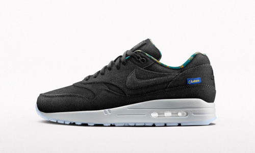 ,,Nike"