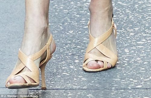 3331674B00000578-3542562-image-m-147_1460755046259