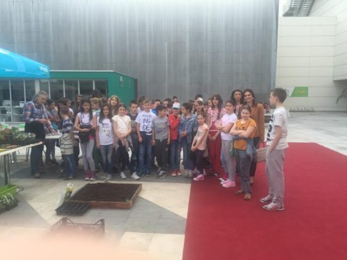 7d4ef2d8-41ea-4c95-bb7d-e4be9b1a9ef6