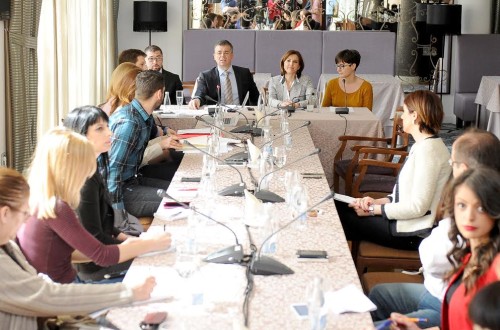 f4e0e64e-b45b-4bd2-af78-e9c63dc00517