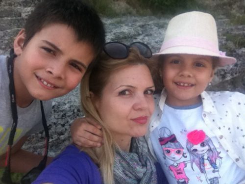 image-615a1b747d74a790fefe8d6b6d8cf19521c4e1cc8bf69ae25141684f41bb4954-V