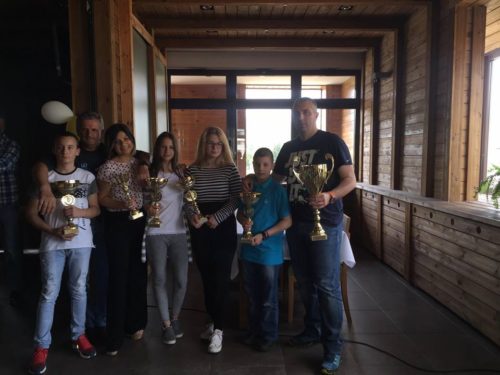 13342021_1365907446769403_1612372059_n