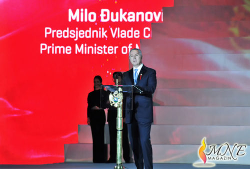 Milo_centralna-proslava