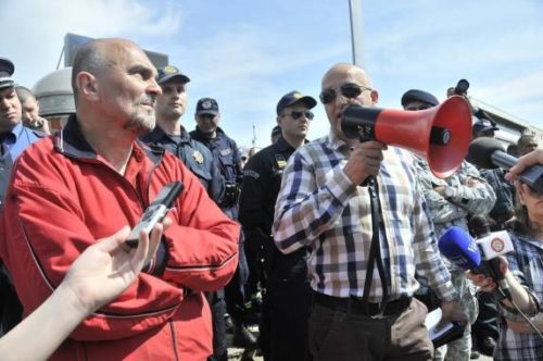 d94a90b5-312a-4736-b98d-cce8c9e6e30d