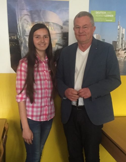 edona i profesor Armin