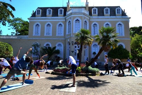 Bar Dvorac kralja Nikole manja