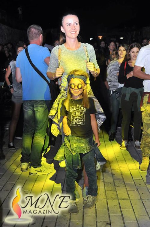 14193770_10209664425705585_2083638943_n