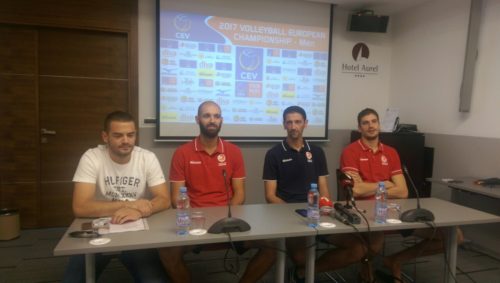 press-konferencija-muska-odbojkaska-reprezentacija-kvalifikacije-vojin-cacic-slobodan-boskan-milos-culafic-oscg5