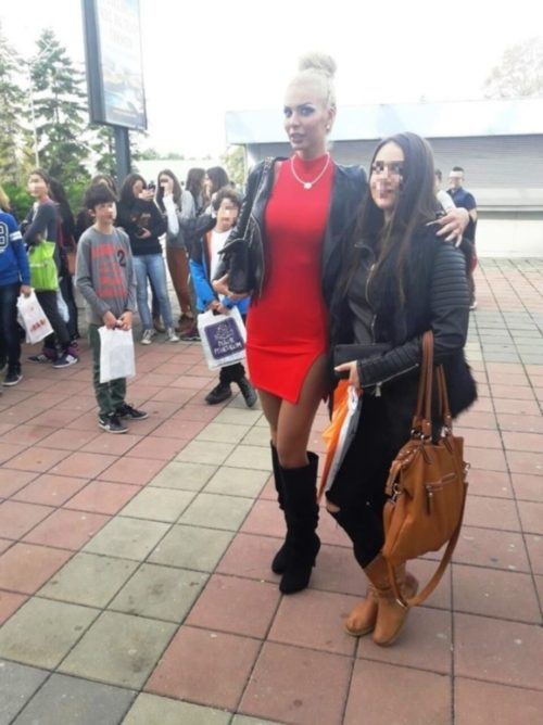 ava-karabatic-2_censored_1000x1000_1000x0